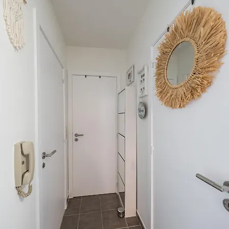 Cozy With Sleeping Area And Sea View Διαμέρισμα *